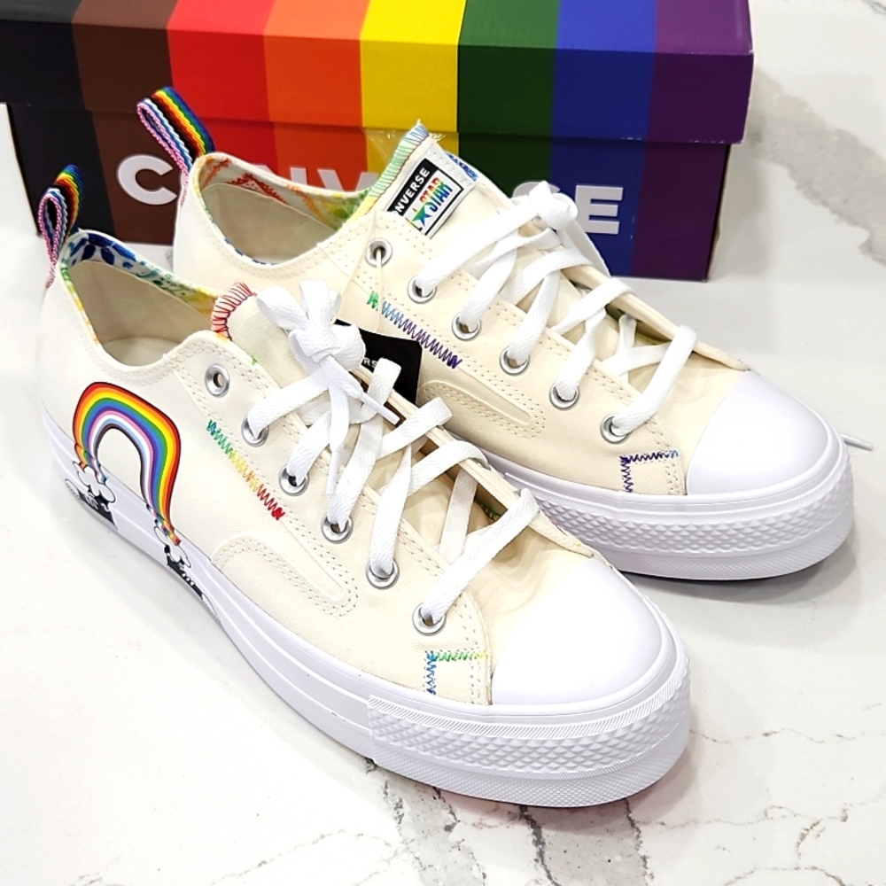 Converse Pride Platform Sneakers Women’s 11 (Unisex 9 Men) Rainbow NIB